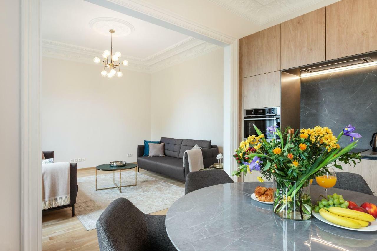 #Stayhere - Authentic & Luxurious 2Bdr Heart Of Old Town Vilnius Exteriör bild